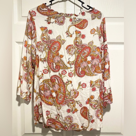 Ariat Paisley Print Button Up Shirt Size Medium - Picture 2 of 6